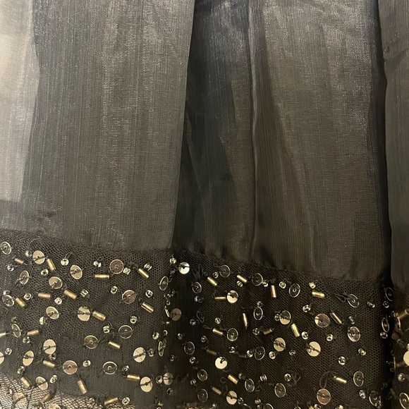 Kimchi Blue Sequence Tulle Skirt- Black - Picture 2 of 6